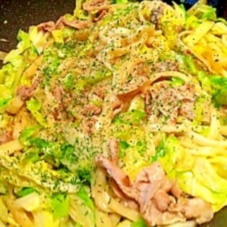 春キャベツとポテトの塩麹バター焼きうどん